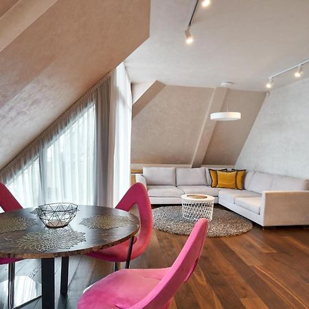 Emi Apartment Riga Exterior foto